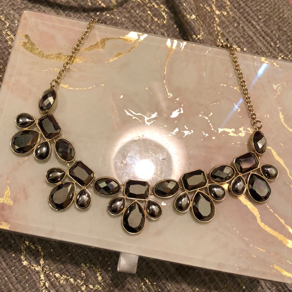 BOGO🛍✨Statement Necklace